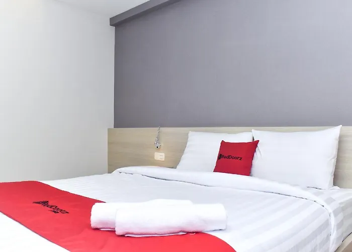 Reddoorz Near Stasiun Tvri Surabaya 2 Hotel